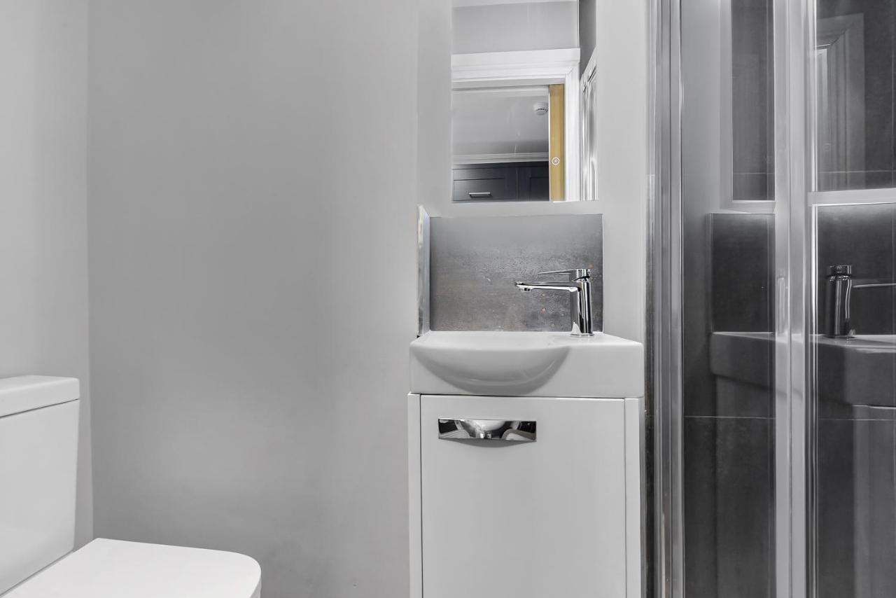 York Studios By Dc London Rooms Экстерьер фото